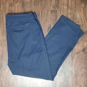 The North Face Mens Size 38 Standard Tapered Pants - Summit Navy - NEW - $100